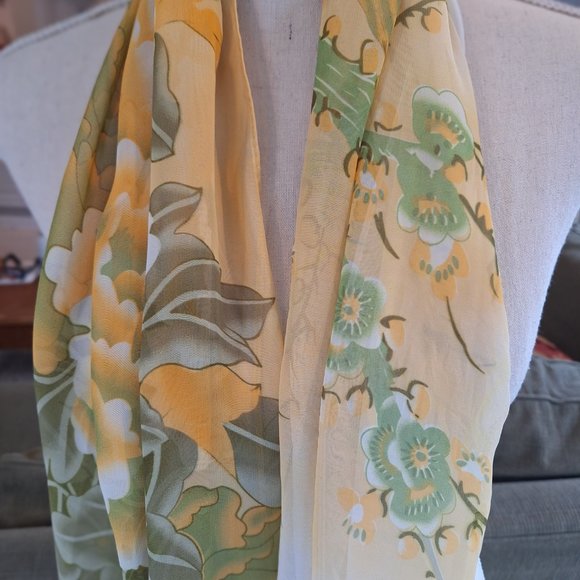 Liang Dian Vintage Scarf Florals Birds Silk Blend - Picture 2 of 8